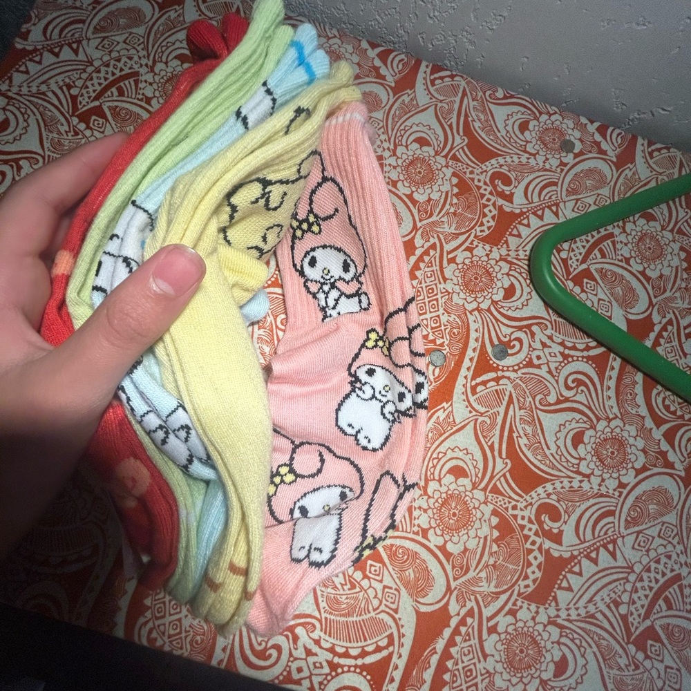 Hello kitty socks - Picture 6 of 7
